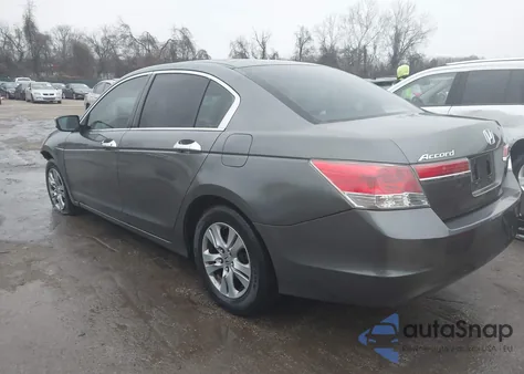2011 Honda Accord 2.4 Lx-P z USA, uszkodzony, nr VIN 1HGCP2F44BA084885